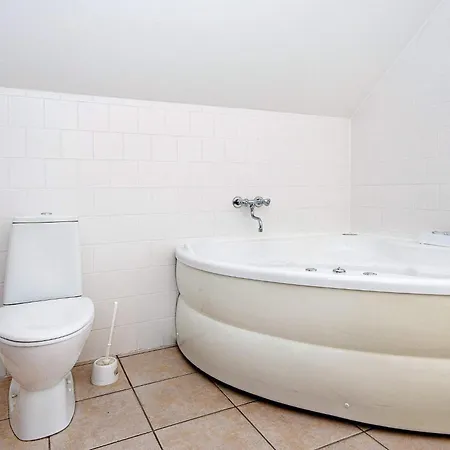 בית נופש 8 Person In Gjern-by Traum