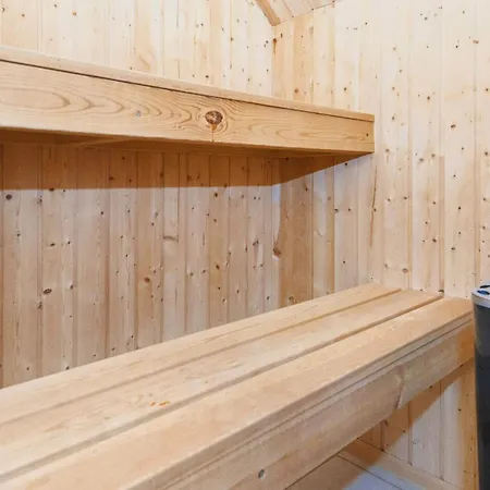 8 Person In Gjern-by Traum Gjern